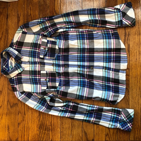 Button down shirt - Picture 2 of 3